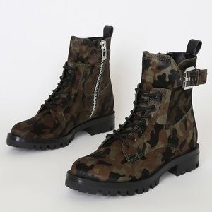 Dolce Vita Paxtyn boot NWOB camouflage size 8
